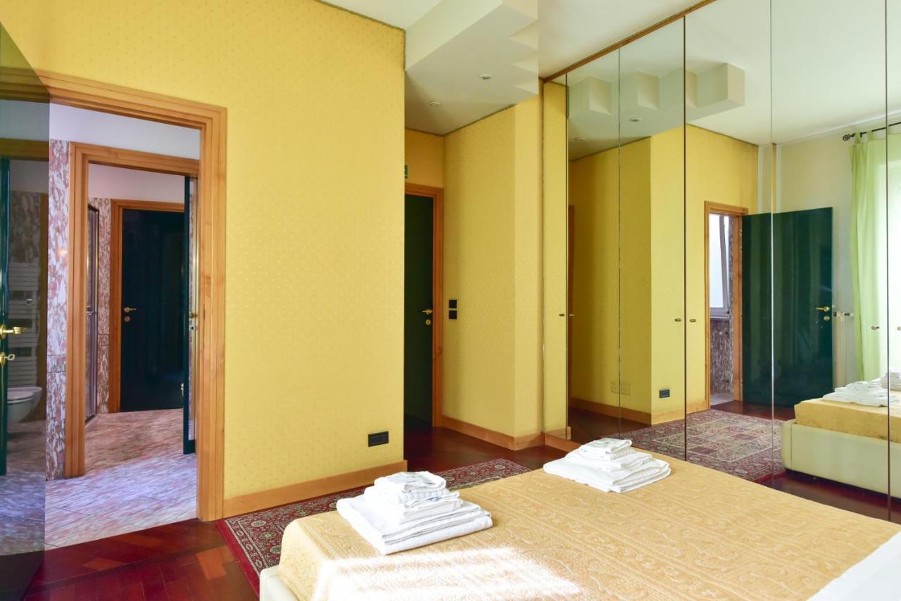 Elegant & Cozy Apartment In The Heart Of Rome Bagian luar foto