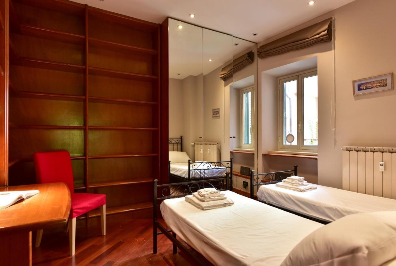 Elegant & Cozy Apartment In The Heart Of Rome Bagian luar foto